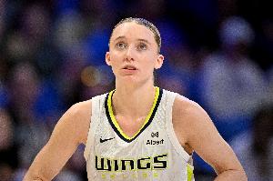 半场22分生涯新高！状元佩奇连续伤缺4场后复出 状态火热！